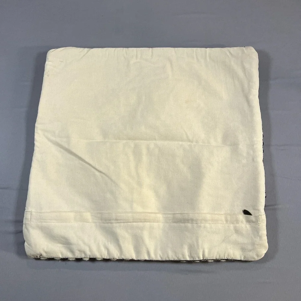 Magnolia Pillowcover Case 22